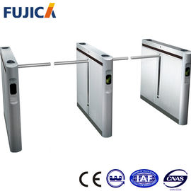 Porte de tourniquet de bras de baisse de l'acier inoxydable SS304, tourniquets de trépied d'aileron d'handicap