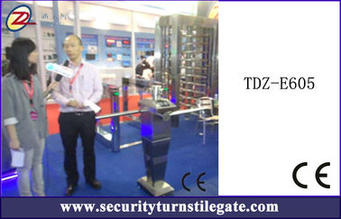 Les tourniquets mécaniques de sécurité de barrière de tourniquet de robot d'OEM avec le TCP/IP connectent