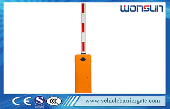 Porte automatique intelligente orange de barrière de boom de route avec le commutateur de limite