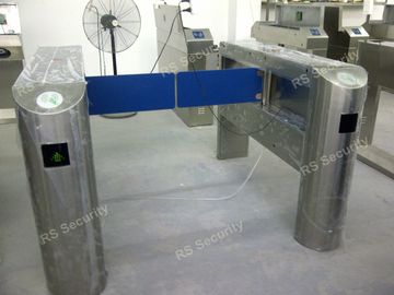 Système commercial automatique extérieur de porte de barrière de l'oscillation IP54, tourniquets de RFID