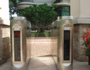 Acier inoxydable de la barrière 304 d'aileron de la Communauté d'appartement avec deux directions