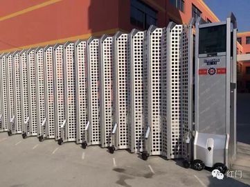 En alliage d&#39;aluminium extensible électrique rétractable Porte pliante Avec écran Mesh