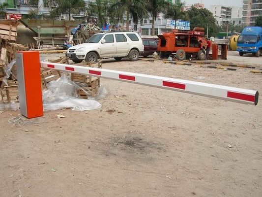porte de barrière du boom 220VAC avec le bouton et à télécommande automatiques