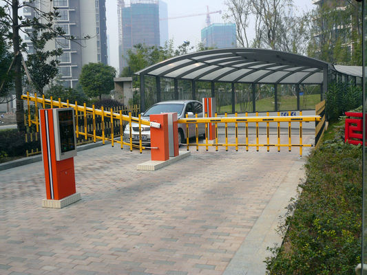 Porte réfléchie de barrière de sécurité de boom de barrière avec la fonction à verrouillage automatique bidirectionnelle
